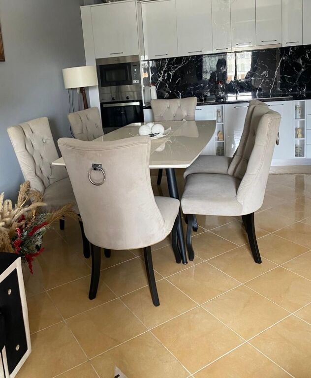 🏡✨ APARTAMENT 2+1 ME QIRA – PRANË BASHKISË, VLORË