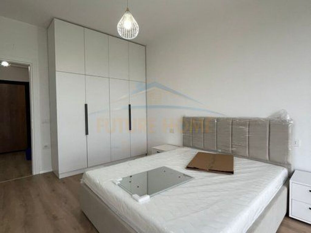 Qera, Apartament 2+1+Post Parkimi, Unaza e Re, Tiranë