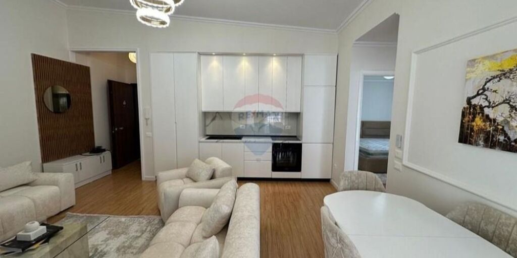 Shitet apartament 2+1+2 te Kompleksi FZ