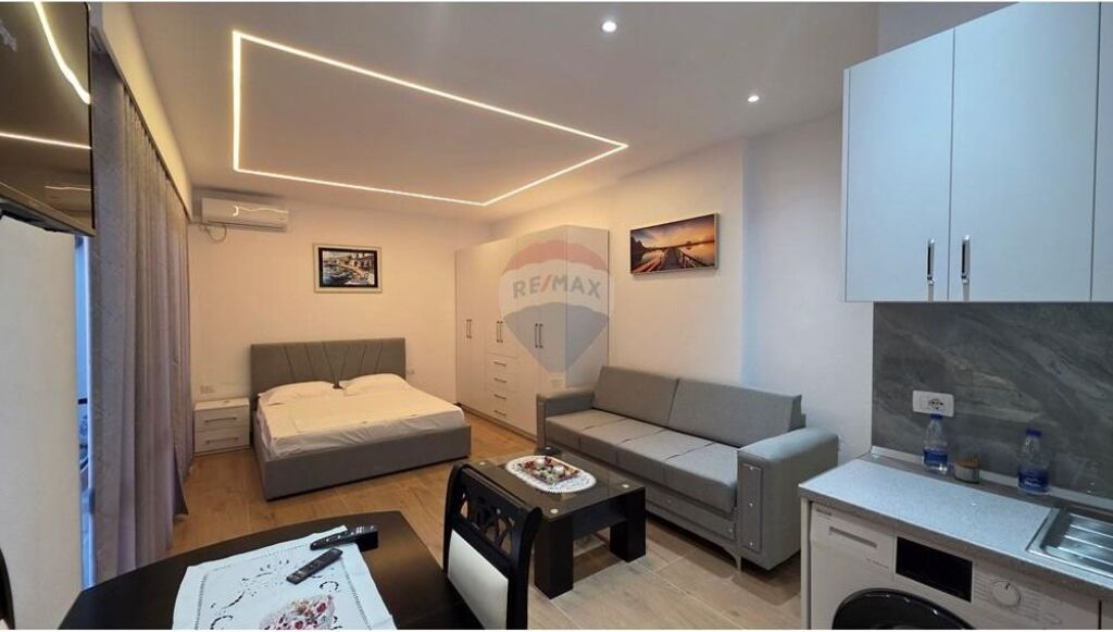 GARSONIERE MODERNE ME QERA NË VLORË