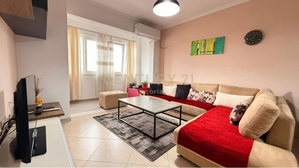 AFFITTASI APPARTAMENTO 2+1+2 A ASTIR!!!!!!