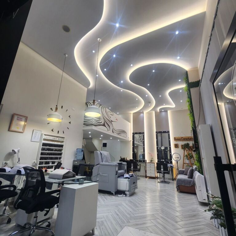 Shop Duplex for Sale + Active Business + Garage – 3 Investments in 1 | Tirana Golden Park