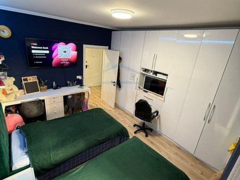 Shitet, Apartament 2+1,Unaza e re, Tiran