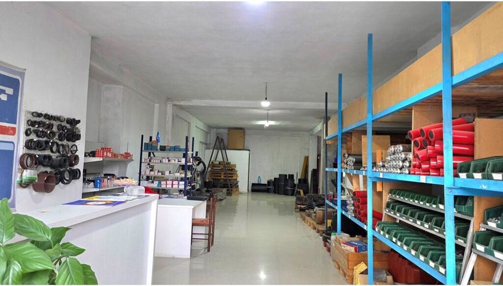 OKAZION INVESTIMI NË VLORË – DYQAN NË SHITJE