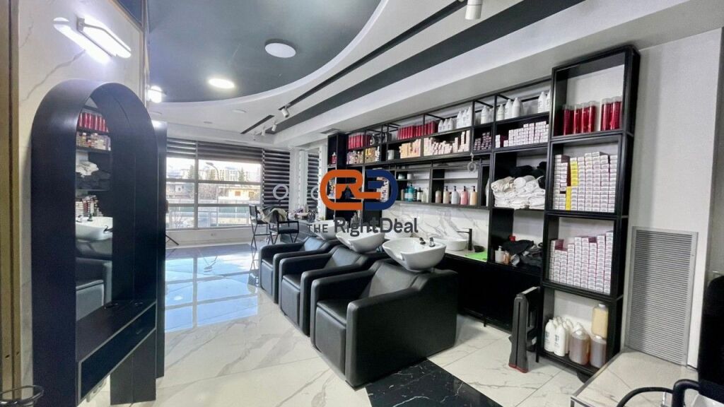 In Astir Beside the Main Road, Business Unit for Sale, Ideal for Investment!!