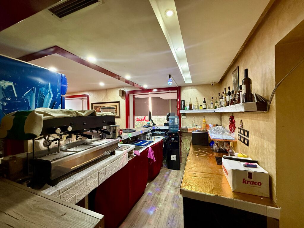 Business Premises ~ Kamez