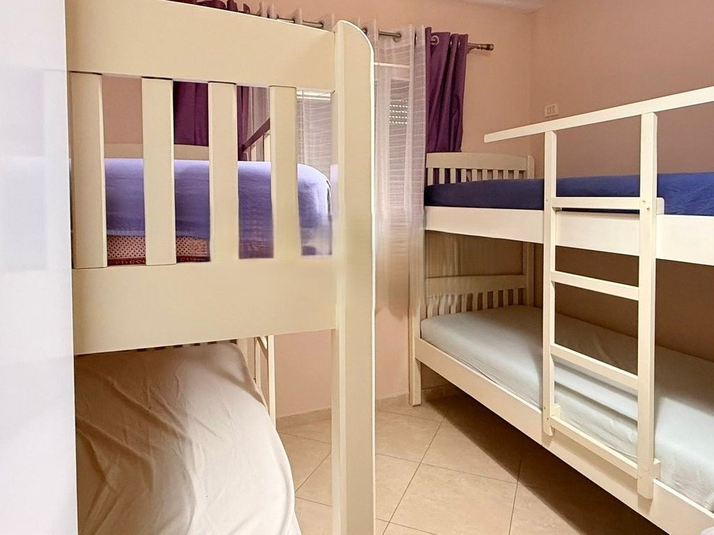 AFFITTASI APPARTAMENTO 2+1+2 A ASTIR