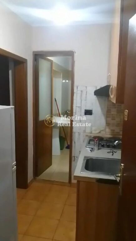 Qera | Garsoniere | Shkolla e Bashkuar | 350 €/muaj