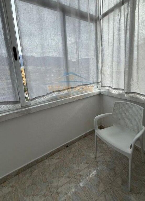 Affitto, Appartamento 2+1, Via Kongresi i Manastirit, Tirana.