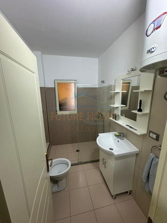 Qera, Apartament 2+1, Porcelan, Tiranë.