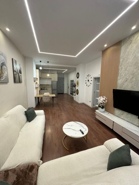 JEPET ME QERA APARTAMENT 1+1, 27 KATESHI VOLLGA, DURRES.