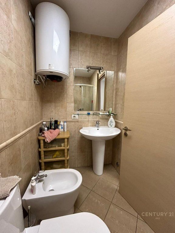 OCCASION, APARTMENT 2+1+2 FOR SALE AT OXHAKU.