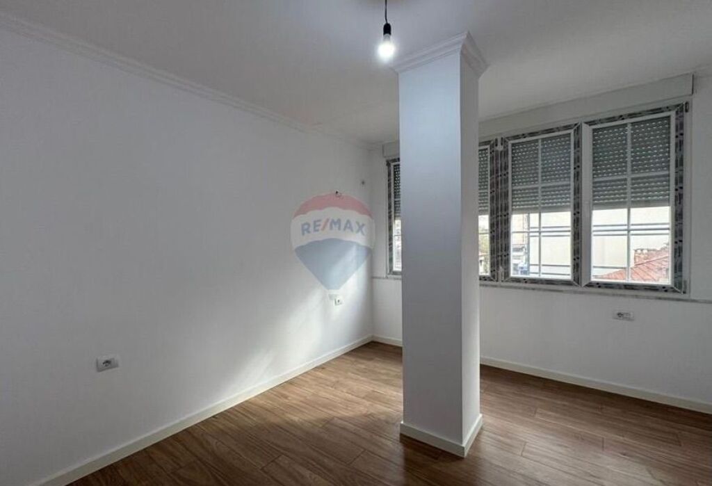 APARTAMENT 2+1 - RRUGA E BOGDANEVE. ID: 530471002-600