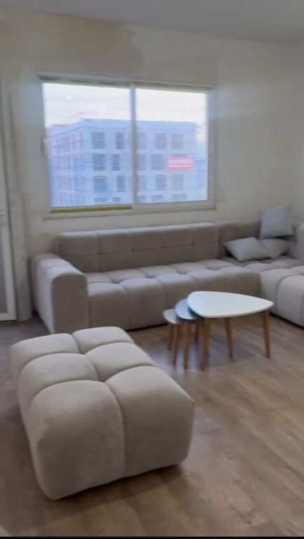 jepet me qera apartament 1+1 rotondo e bathores