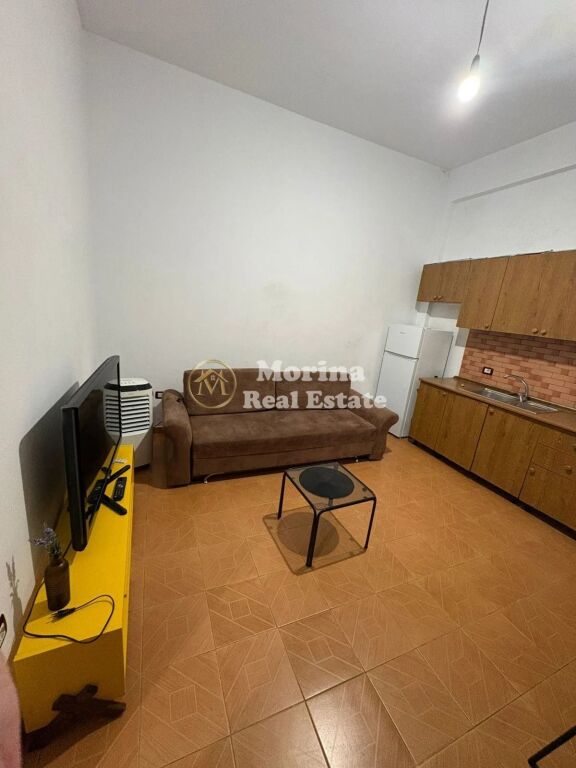 Rent | Private house 1 + 1 | Jordan Misja Street | 350 €/month