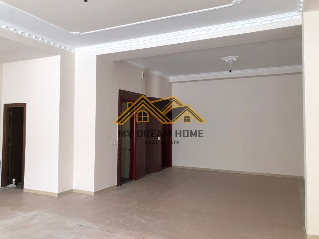 SHITET AMBJENT BIZNESI NE ZONEN E ISH URT-SE!