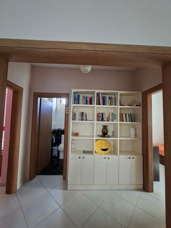 Apartament 2+1+2 Me Qira tek Ujësjellësi , Durrës !