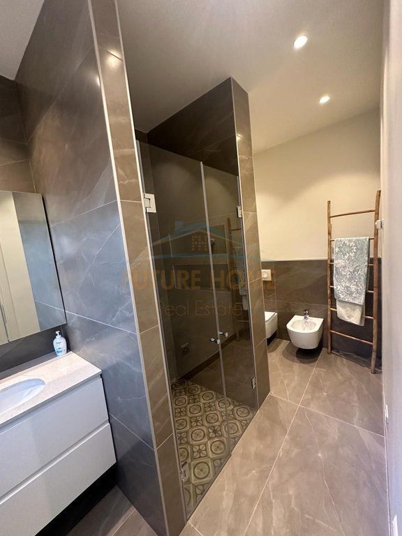 Qera, Apartament 2+1+post parkimi Rezidenca Touch Of the Sun