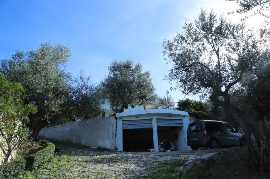 vile 2 kateshe per shitje ne vlore