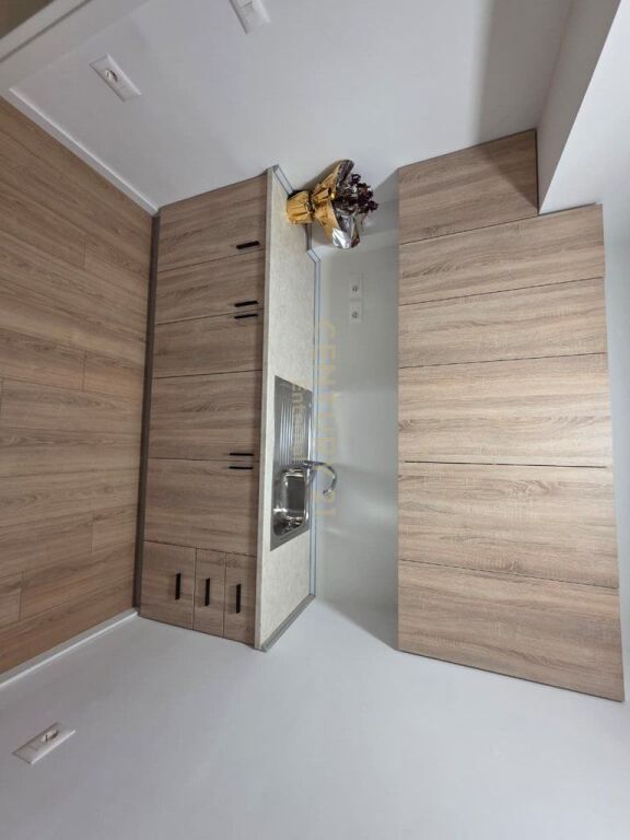 Office for Rent in Ish - Bllok