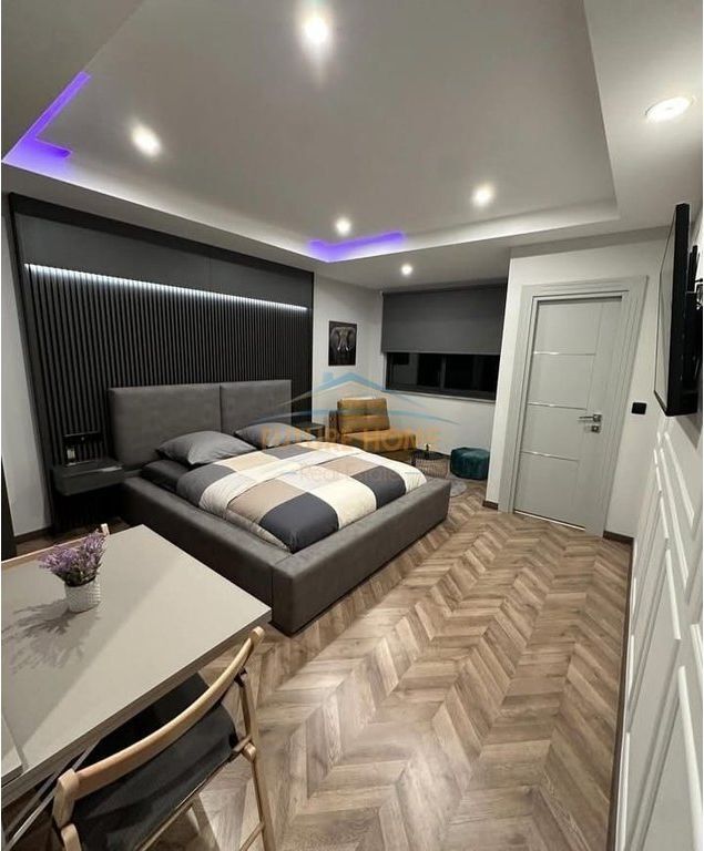 Shiten, 3 Garsoniere, Myslym Shyr , Tiranë 420,000 €