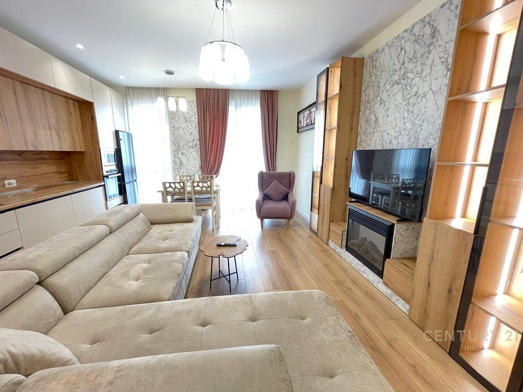 AFFITTASI APPARTAMENTO 2+1+2 VICINO ALLA MEDRESE 800 € /Mese