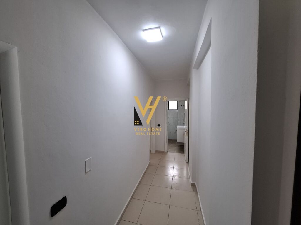 SHITET APARTAMENT 1+1+BLK NE GOLEM 6.700.000 LEKE
