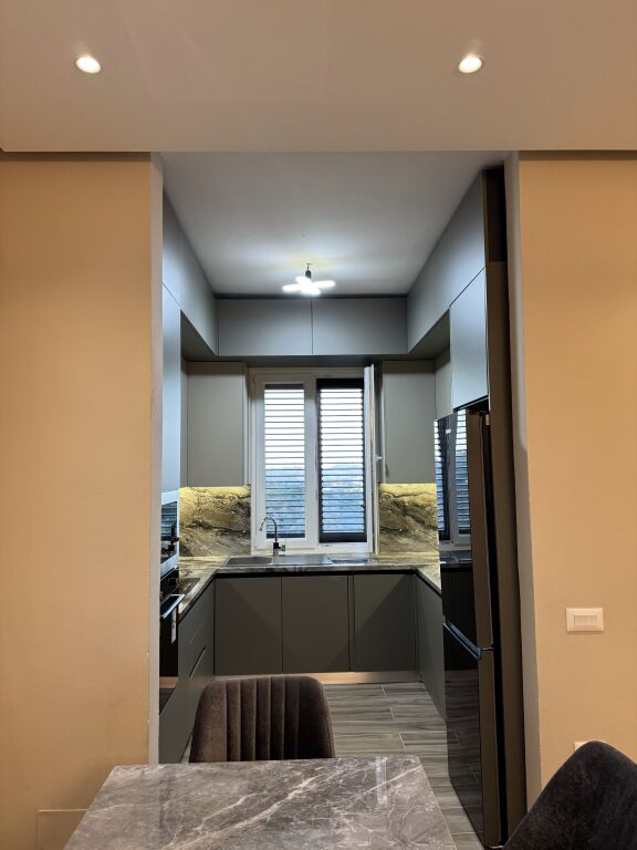 Villa with view of Lake Gjokaj + land