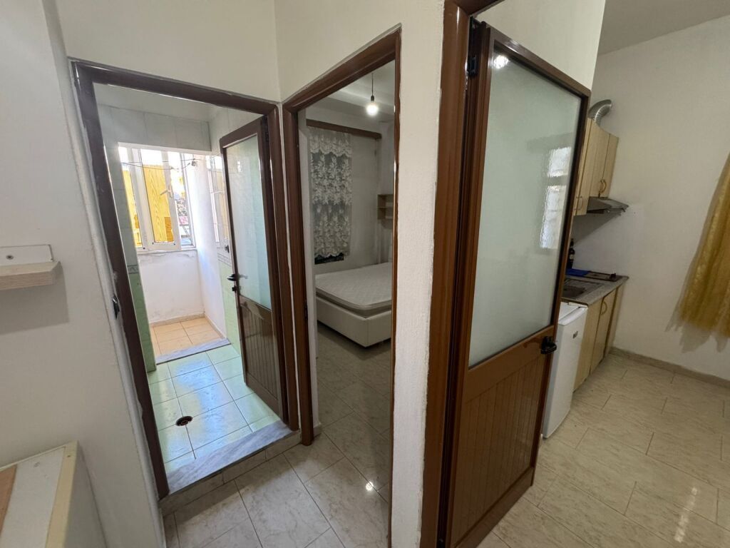 Apartament 1+1 me qira tek ish parku