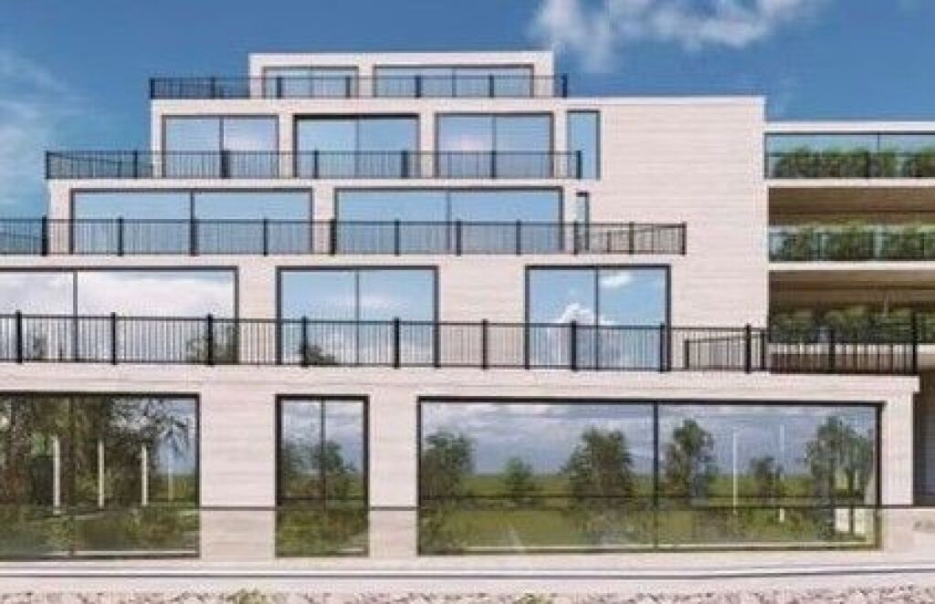 Apartament 2+1+2 + Post Parkimi për Shitje – Dhërmi