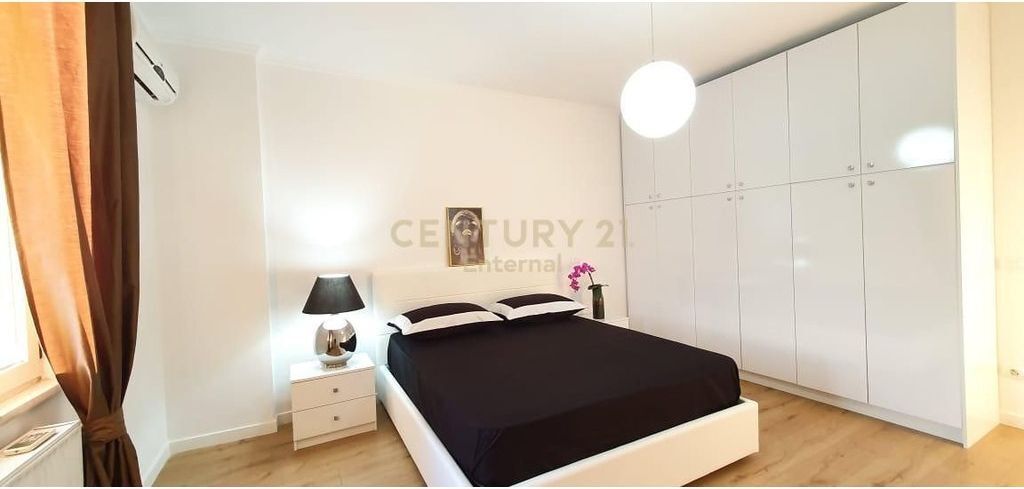 APARTMENT IN NEW TIRANA FOR RENT