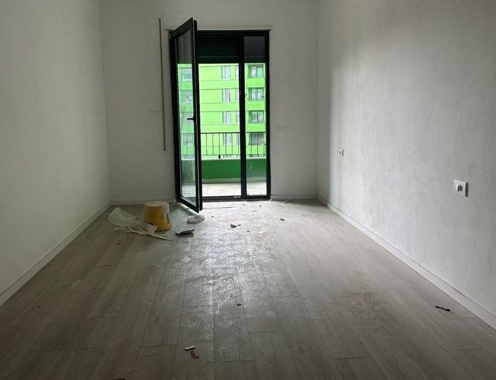 In vendita 3+1+2 in via 5 Maji