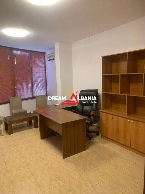 Office for rent George Bush Street, Opposite the Parliament, Tirana (ID 42611389)