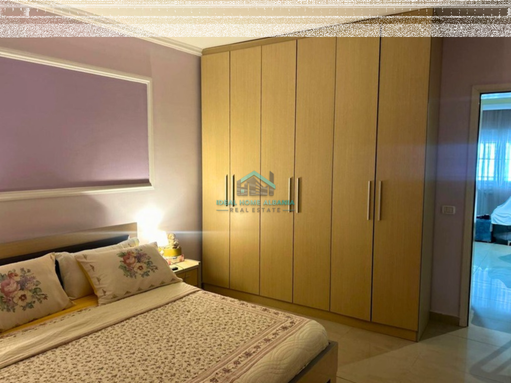 Shtëpi Private me Qira – Zona e Bashkisë, Vlorë.