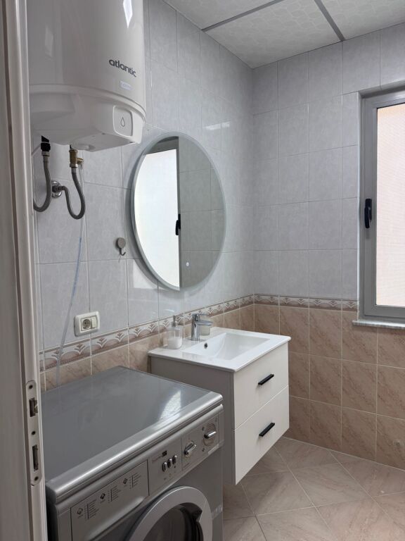 Appartamento 1 +1 in affitto in Via Ndre Mjeda!
