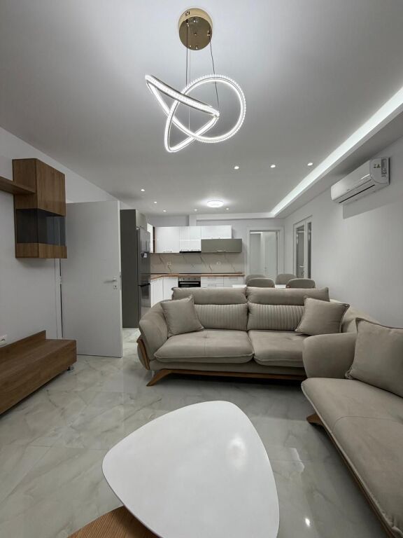 for rent 3+1+2, Selite