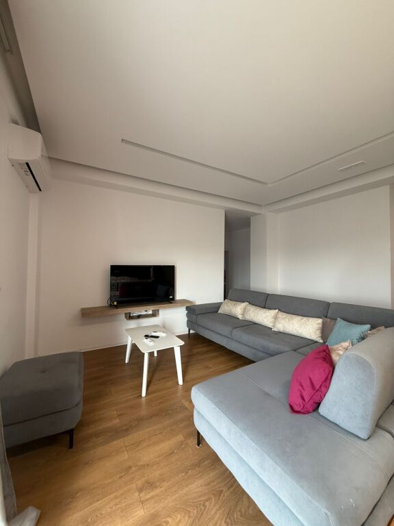 Apartament modern 3+1 me qera ne Babrru