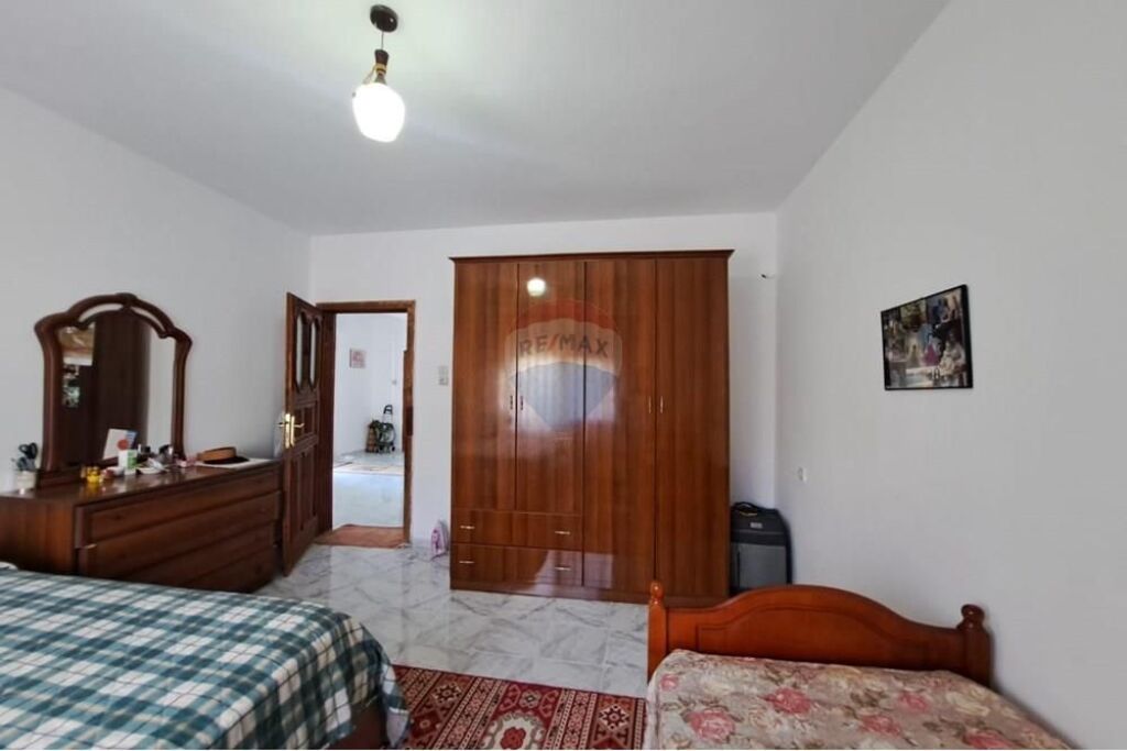 🏡 SHTËPI PRIVATE PËR SHITJE – KARBASH, VLORË