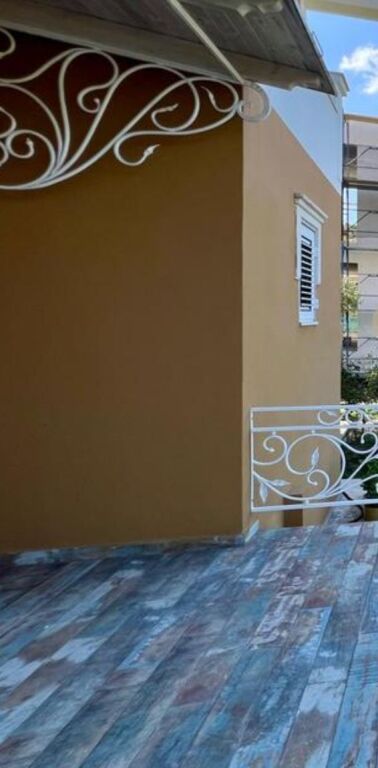 ✨ Okazion – Vilë moderne me 6 dhoma, 1 000 m² truall