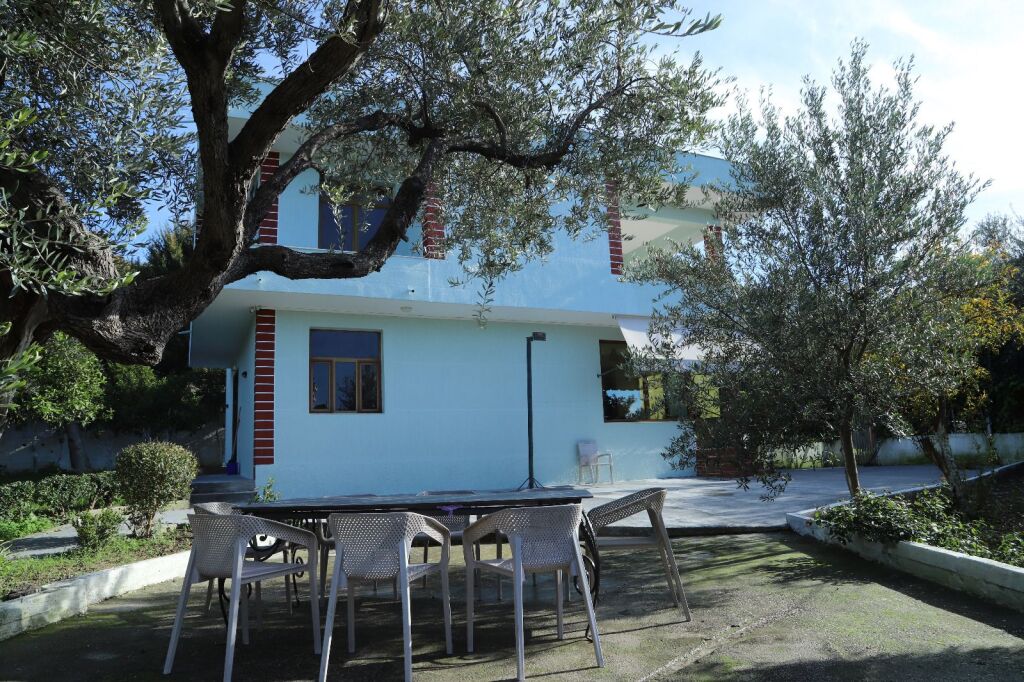 vile 2 kateshe per shitje ne vlore