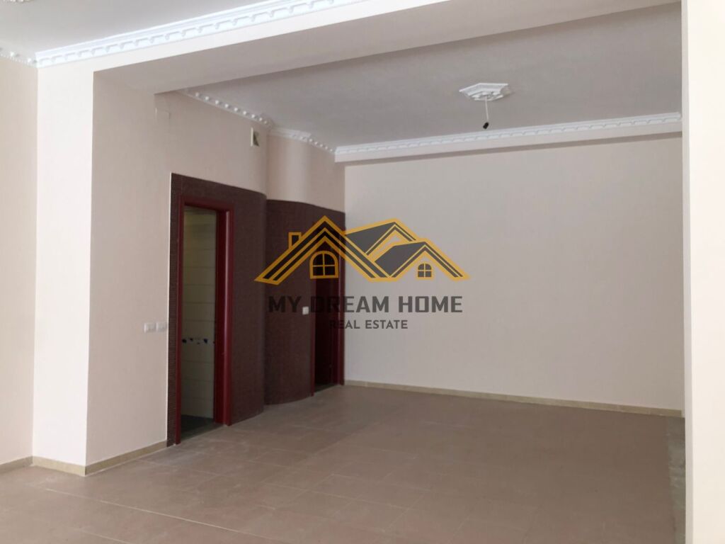 SHITET AMBJENT BIZNESI NE ZONEN E ISH URT-SE!