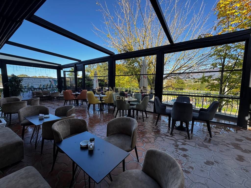 JAPIM ME QIRA HOTEL BAR RESTAURANT! 3,500 € /Muaj