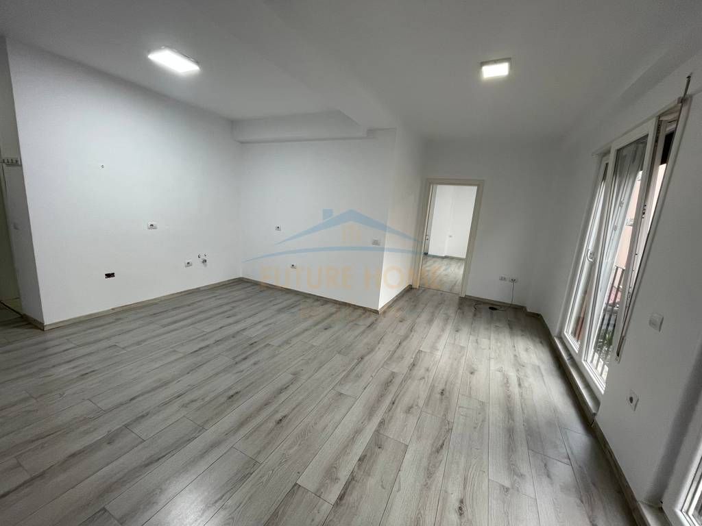 Jap qera,apartament 1+1,21 dhjetori