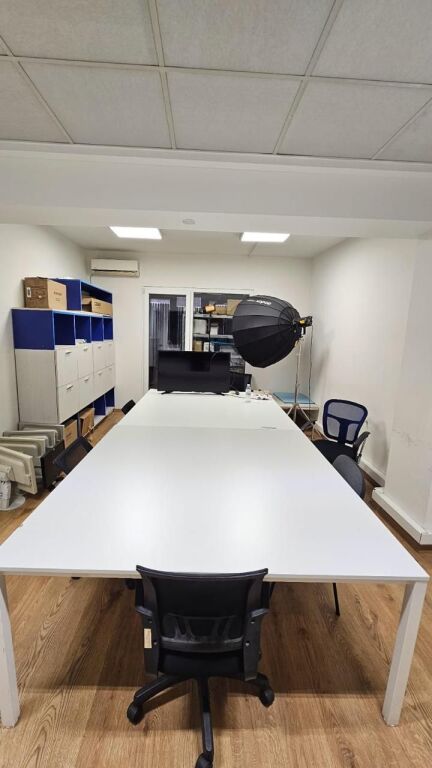 BUSINESS PREMISES FOR RENT OFFICE IN BLLOK