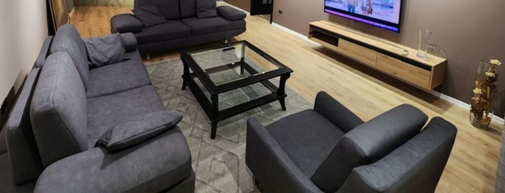 🌟 Jepet me Qira – Banesë e Gjerë 3+1+2