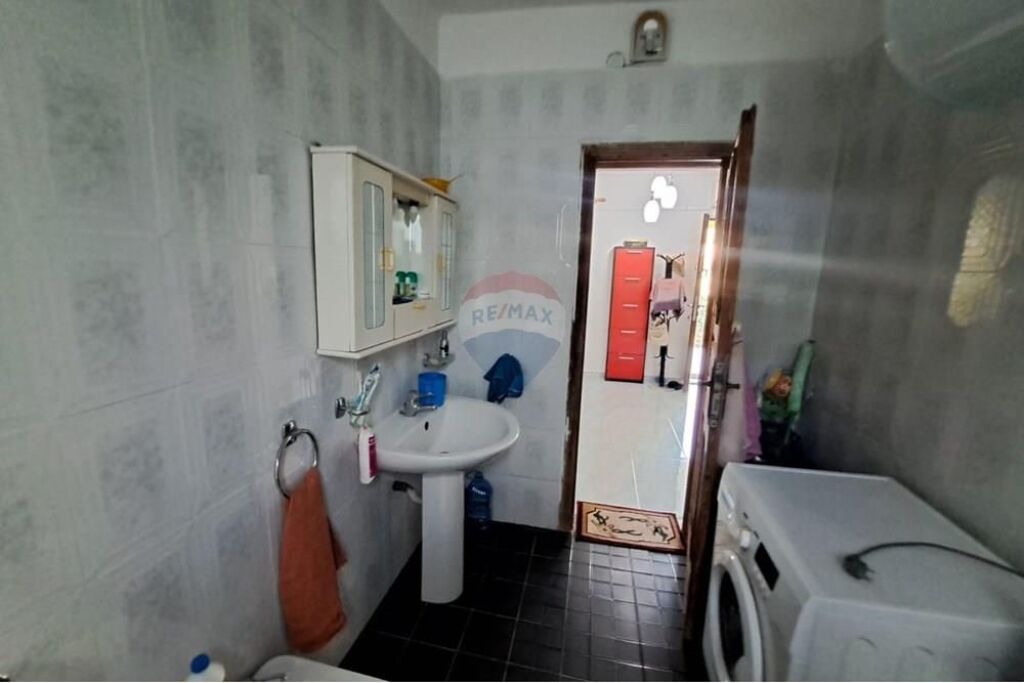 Shtëpi Private 2+1 në Shitje