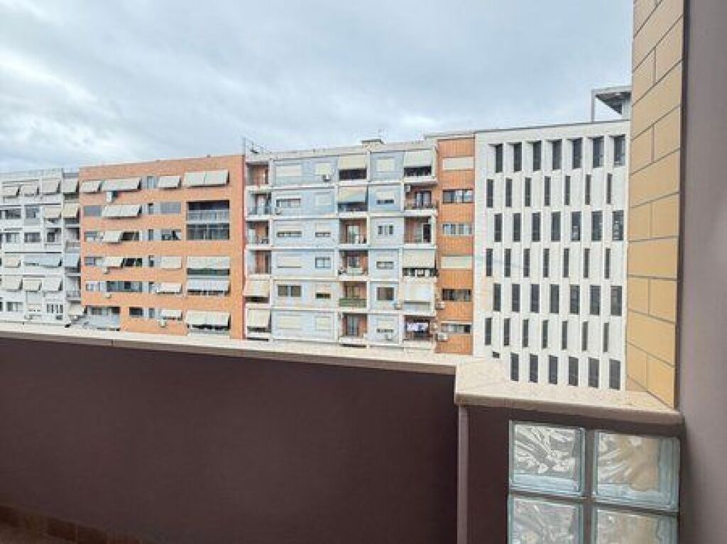 Rent, Apartment 2+1+2, New Ring Roundabout, Tirana.