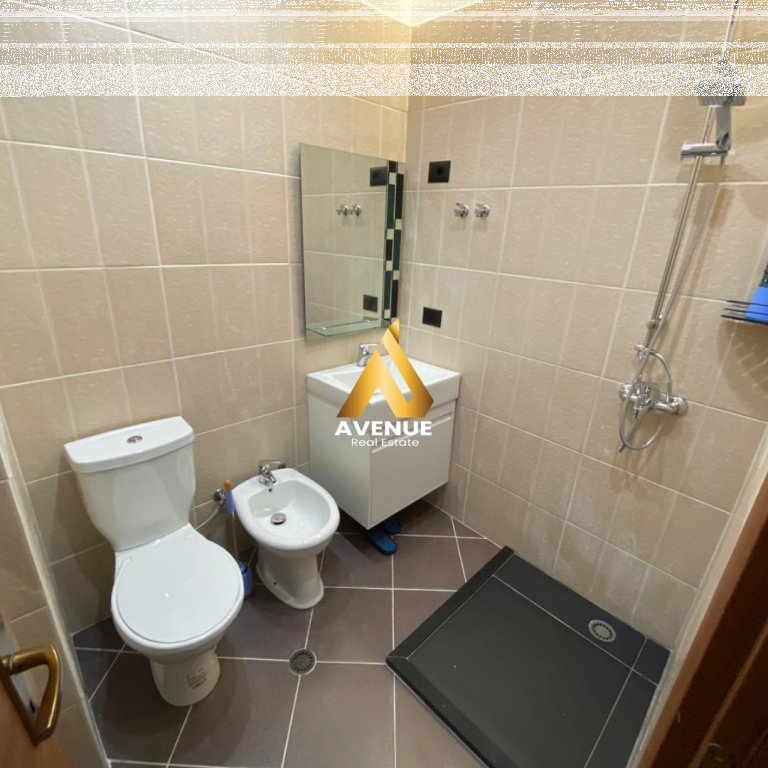 JEPET ME QERA APARTAMENT 2+1+2 ASTIR