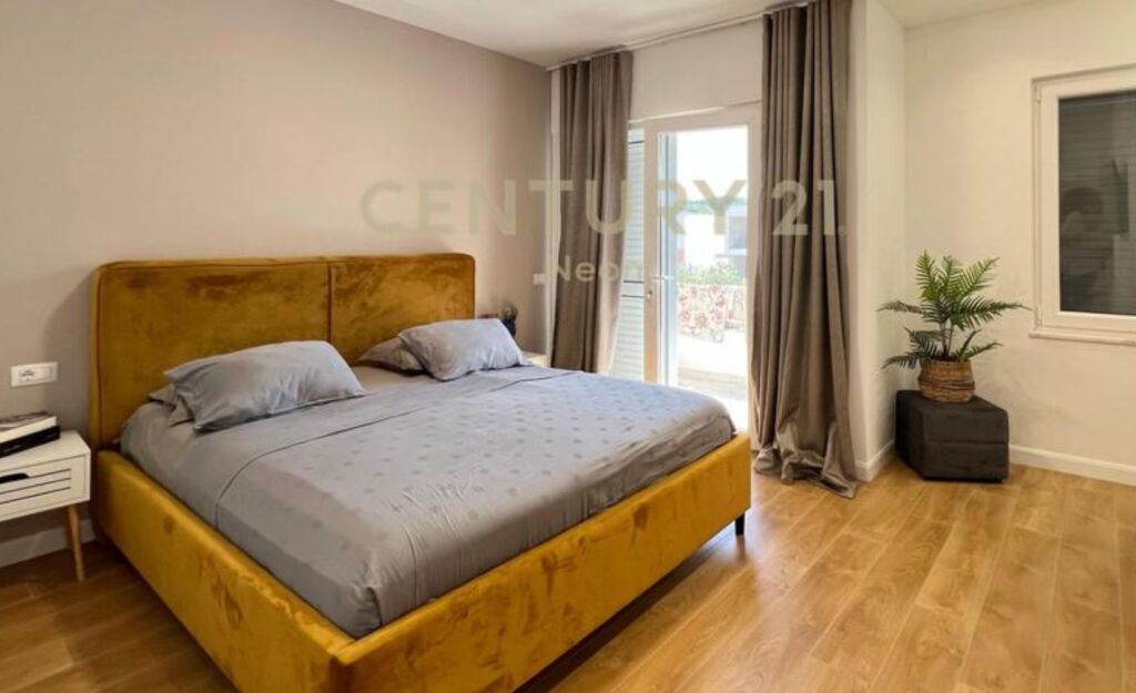 ✨ Okazion – Vilë moderne me 6 dhoma, 1 000 m² truall