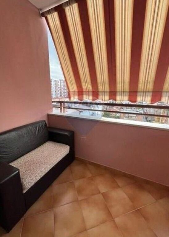 Apartament - Për Qira - Sheshi Willson, Tiranë(ID: 530551001-270)